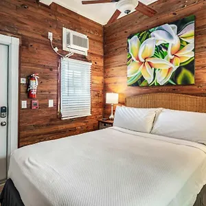 Coral Cove Key West